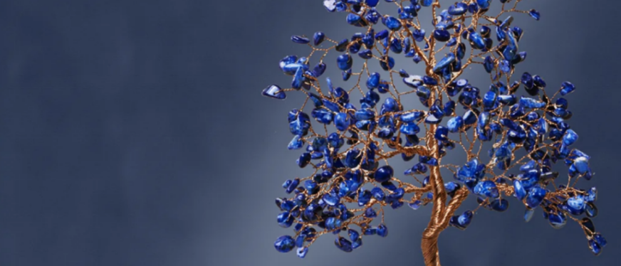 玄学经济崛起：一个水晶品牌如何将水晶饰品卖出39倍溢价？