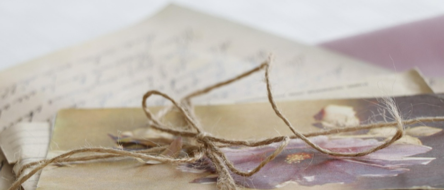 价格翻4000%,月销1万+单,小众明信片出海狂赚!