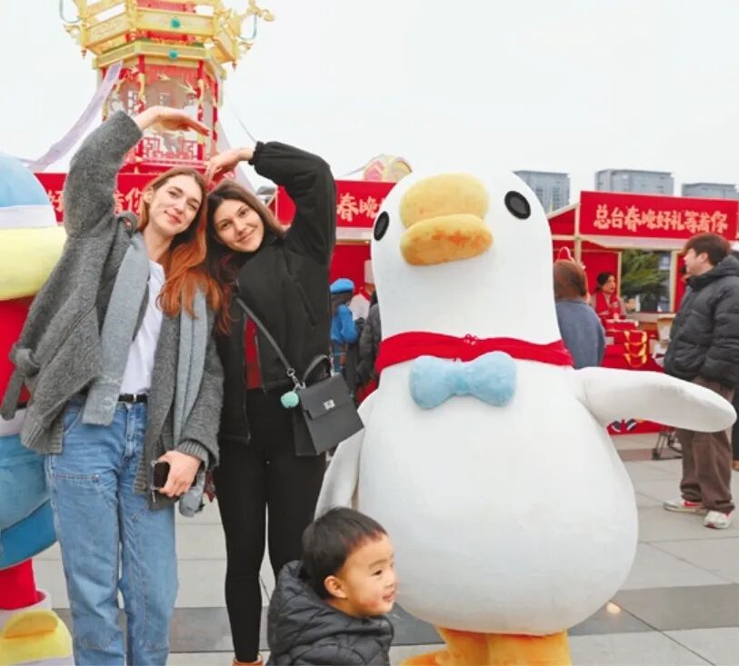 义乌这只“鹅”上了春晚，还卖到了泰国！一个IP如何引爆4000万产值？