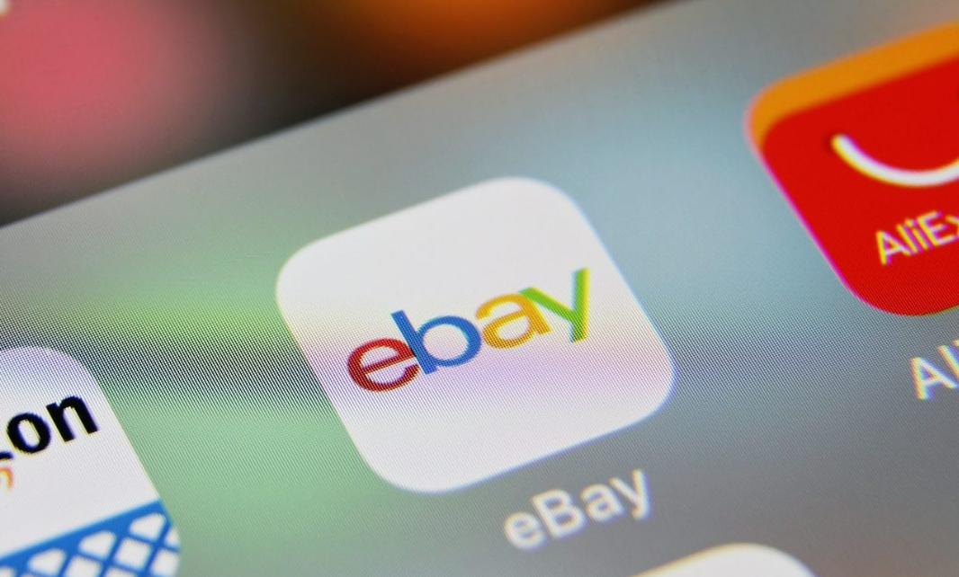ebay eBay 9月卖家更新火力全开:组合折扣、真品认证扩容、eBay Live向大中华区全品类开放