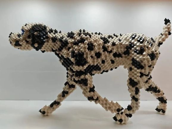 这个中国品牌，想重新“定义”积木