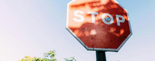 1321个账号被冻结！Listing上有这些图片的立即下架！