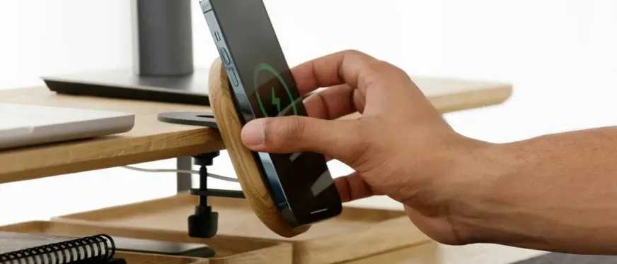 18美元神器席卷泰国:3合1手机支架7天爆卖2.2万单 登顶TikTok榜首