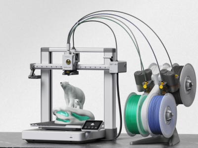 千元级单品横扫东南亚，5位大疆工程师“打印”一个百亿帝国