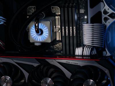 利用人工智能逆向工程分析YouTube的增长模式