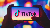 TikTok 春假爆品：印花比基尼月销 70 万，海滩经济的跨境掘金密码！