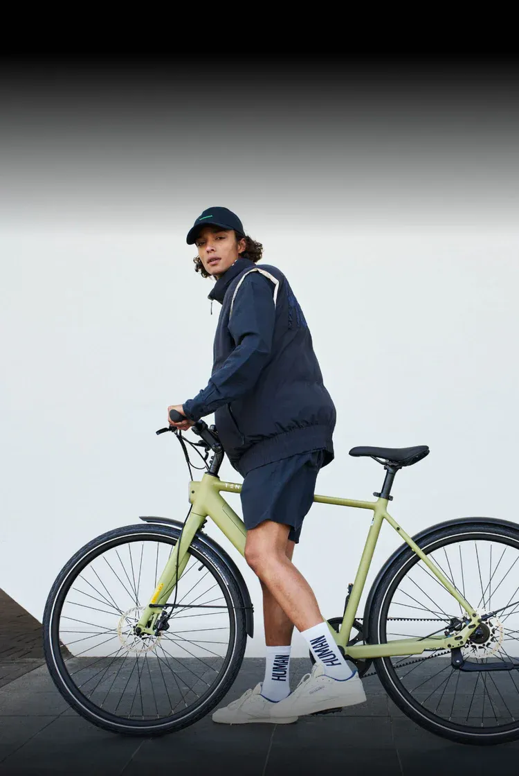 关税80%、同行破产，TENWAYS凭什么敢冲“E-bike第一股”？