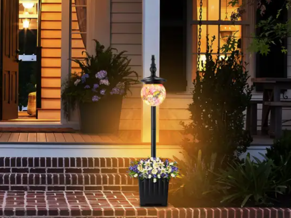 热度飙升70%，28天卖出7800单！国产创意花盆灯走红海外 | 行业热点