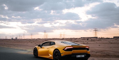 海外红人营销|大疆前高管出海卖“割草机器人”，做到全球第一！