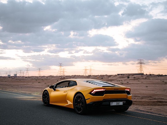 海外红人营销|大疆前高管出海卖“割草机器人”，做到全球第一！