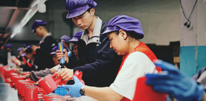 海归“厂二代”自救:Temu崛起与中国外贸叙事变迁|深网